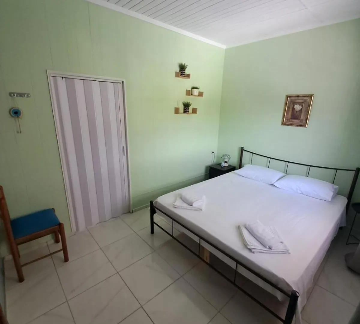Holiday home Villa Artzie. Έξοχικο Με Τεράστιο Εξωτερικό Χώρο. Nea Kallikrateia