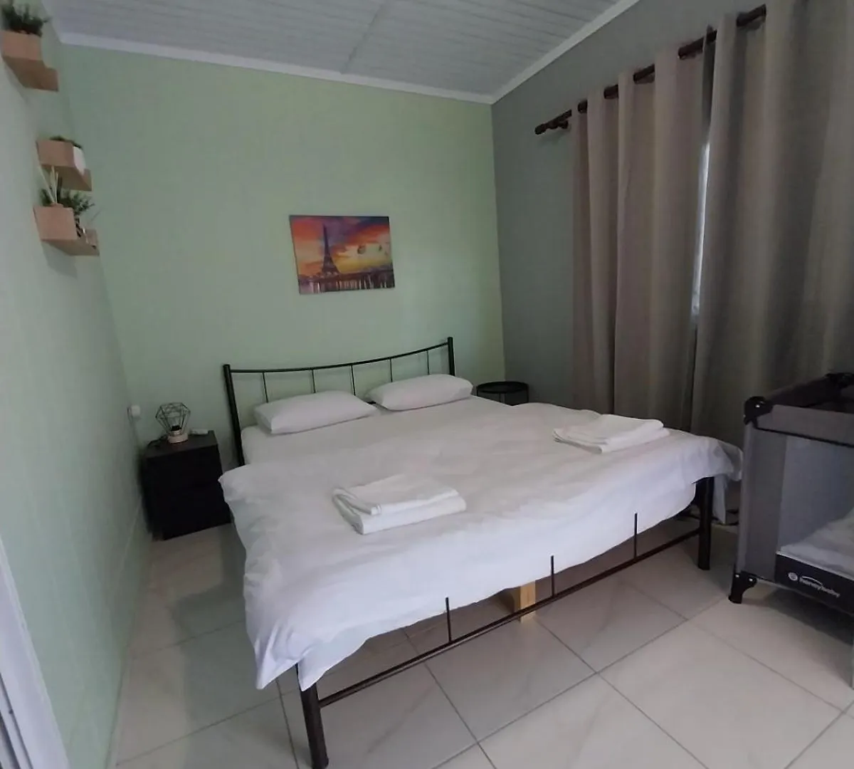 Holiday home Villa Artzie. Έξοχικο Με Τεράστιο Εξωτερικό Χώρο. Nea Kallikrateia Greece